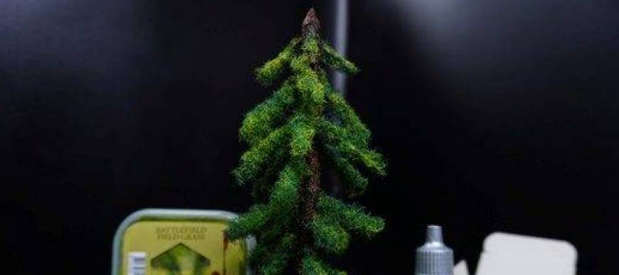 How to Make a Realistic Miniature Pine Tree! - Terrain for Warhammer 40k, D&D, and Model Train Dioramas